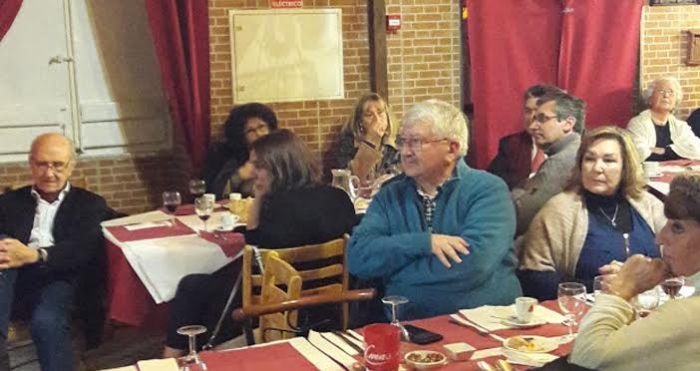 VAMOS AOS FADOS -- ADEGA TIA ROSA